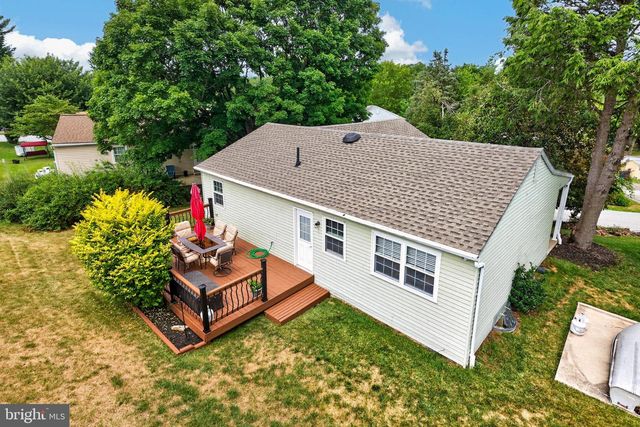 14 WINDEMERE CT, Downingtown, PA 19335