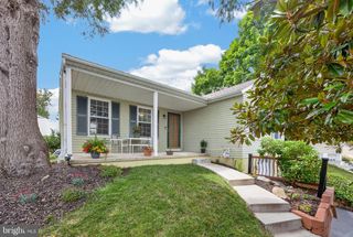 14 WINDEMERE CT, Downingtown, PA 19335