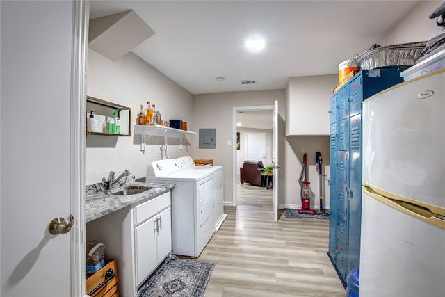 1101 Redoak Drive, West Tawakoni, TX 75474