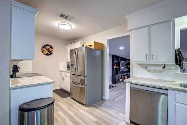 1101 Redoak Drive, West Tawakoni, TX 75474