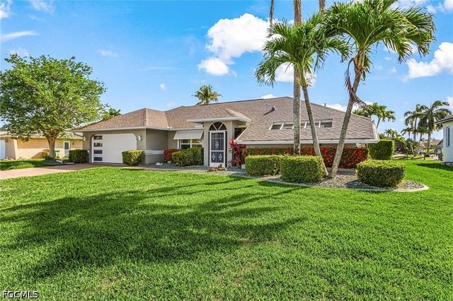 2607 SE 23rd AVE, Cape Coral, FL 33904