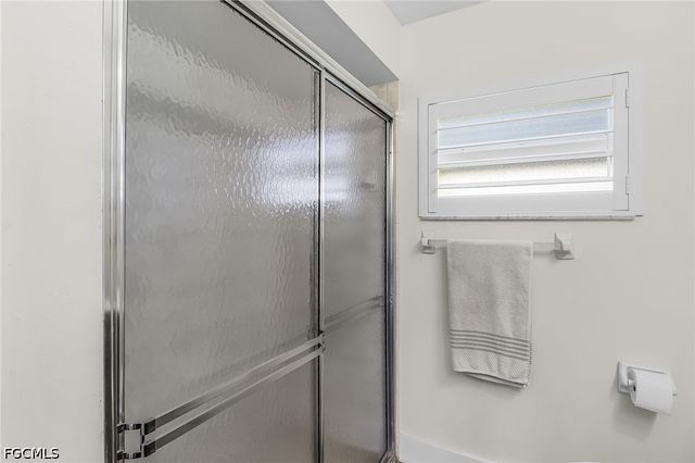 2607 SE 23rd AVE, Cape Coral, FL 33904