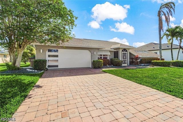 2607 SE 23rd AVE, Cape Coral, FL 33904