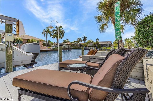 2607 SE 23rd AVE, Cape Coral, FL 33904