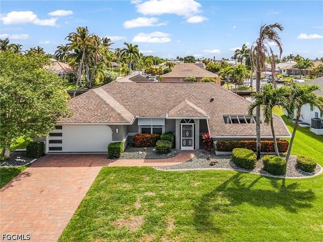 2607 SE 23rd AVE, Cape Coral, FL 33904