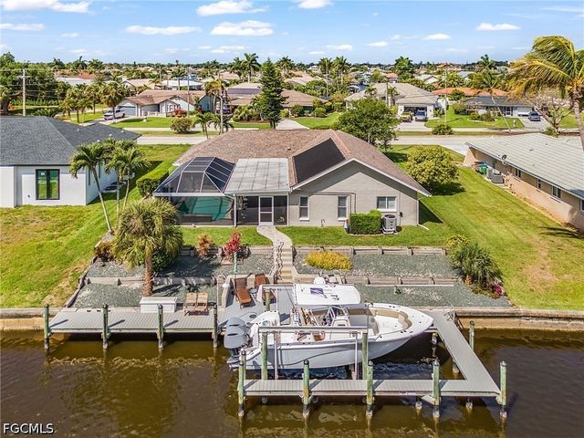2607 SE 23rd AVE, Cape Coral, FL 33904