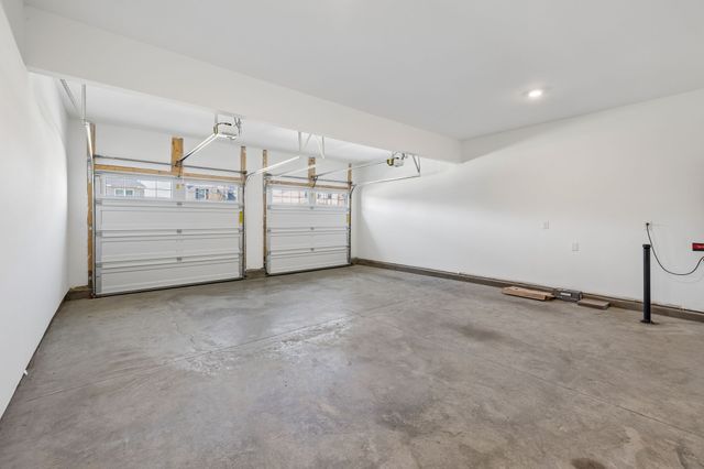 226 Pin High Dr, Mount Juliet, TN 37122