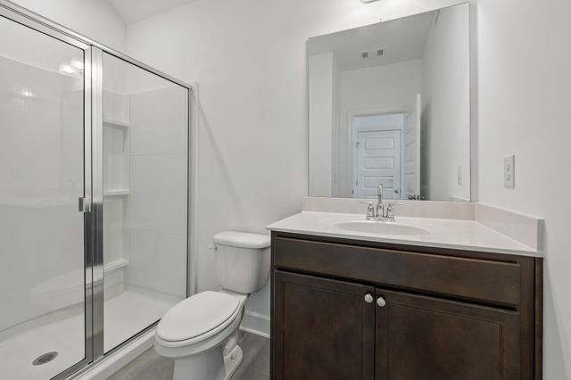 226 Pin High Dr, Mount Juliet, TN 37122