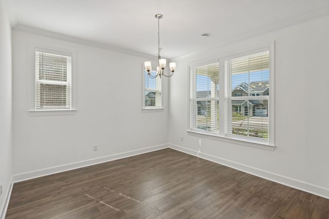 226 Pin High Dr, Mount Juliet, TN 37122