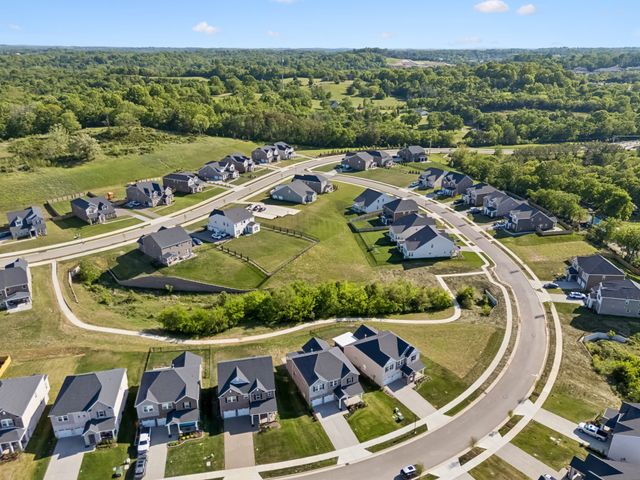 226 Pin High Dr, Mount Juliet, TN 37122