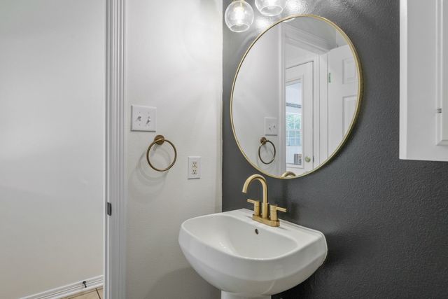 6881 Scenic Drive, Eustace, TX 75124