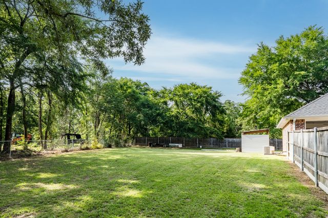 6881 Scenic Drive, Eustace, TX 75124