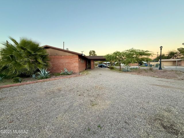 2441 N Jordan Drive, Tucson, AZ 85745