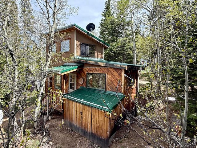 38 B and M Street, Ward, CO 80481