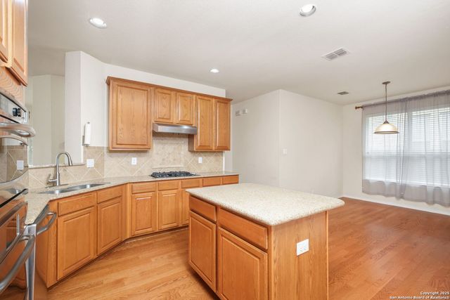 5803 Sugarberry, San Antonio, TX 78253