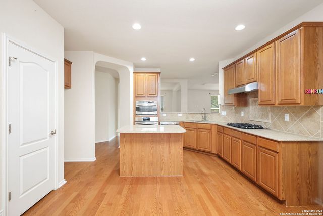5803 Sugarberry, San Antonio, TX 78253