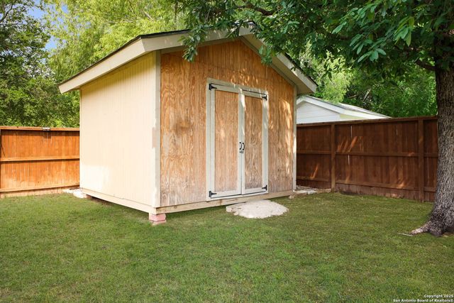 5803 Sugarberry, San Antonio, TX 78253