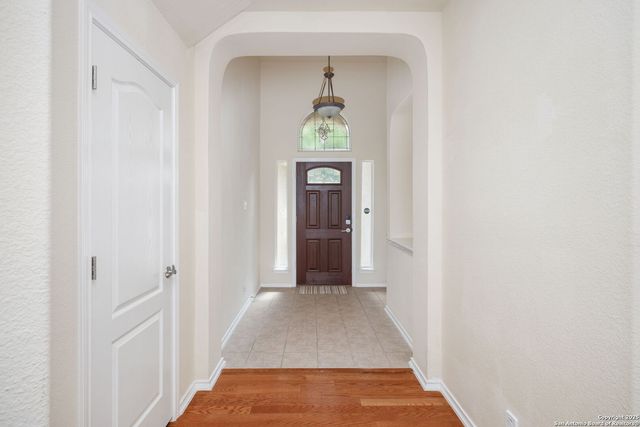 5803 Sugarberry, San Antonio, TX 78253