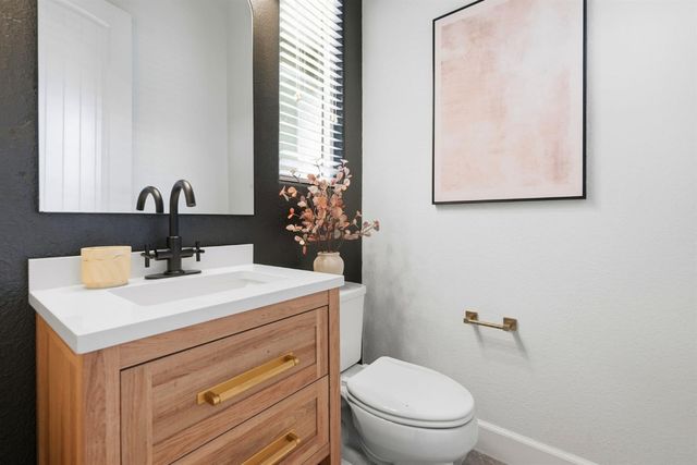 2220 Aiken Way, El Dorado Hills, CA 95762