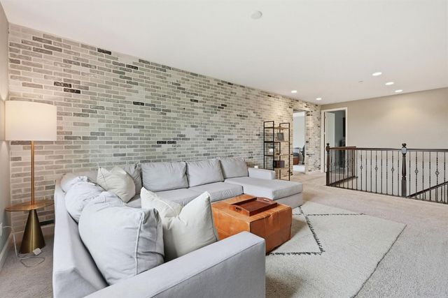 2220 Aiken Way, El Dorado Hills, CA 95762