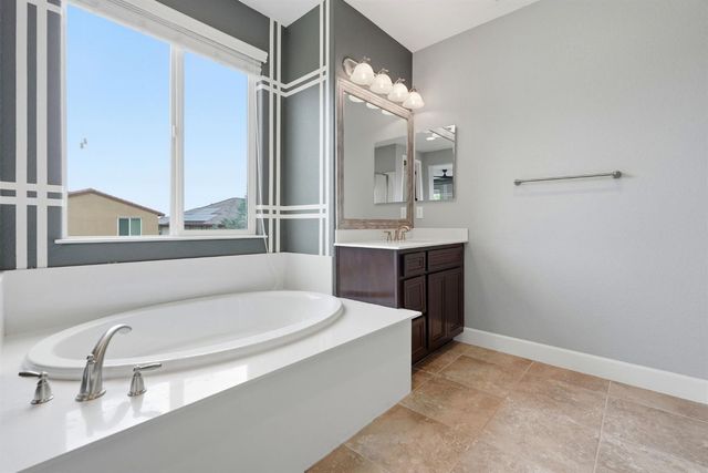 2220 Aiken Way, El Dorado Hills, CA 95762