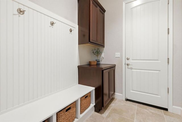 2220 Aiken Way, El Dorado Hills, CA 95762