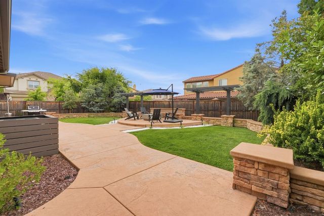 2220 Aiken Way, El Dorado Hills, CA 95762