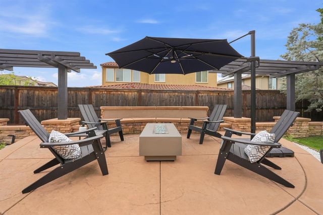2220 Aiken Way, El Dorado Hills, CA 95762
