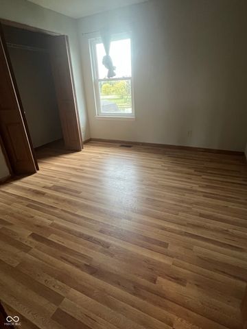 1334 Blue Grass Parkway, Greenwood, IN 46143