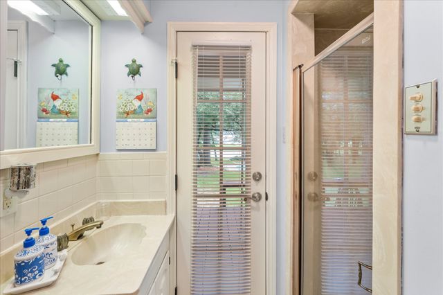 101 County Road 1299, Yantis, TX 75497