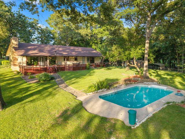 101 County Road 1299, Yantis, TX 75497