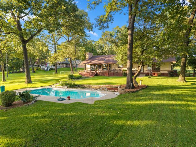 101 County Road 1299, Yantis, TX 75497