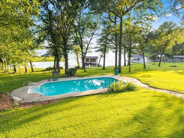 101 County Road 1299, Yantis, TX 75497