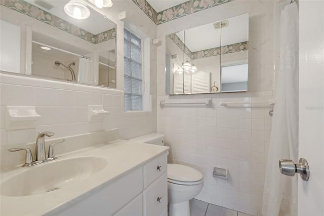 627 VANDENBERG STREET, Altamonte Springs, FL 32701