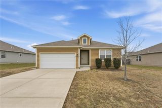 17181 S Kill Creek Road, Gardner, KS 66030