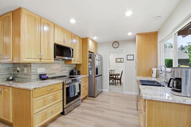 5129 Barron Park Drive, San Jose, CA 95136