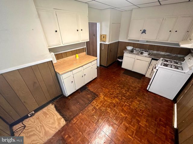 6063 CALLOWHILL, Philadelphia, PA 19151