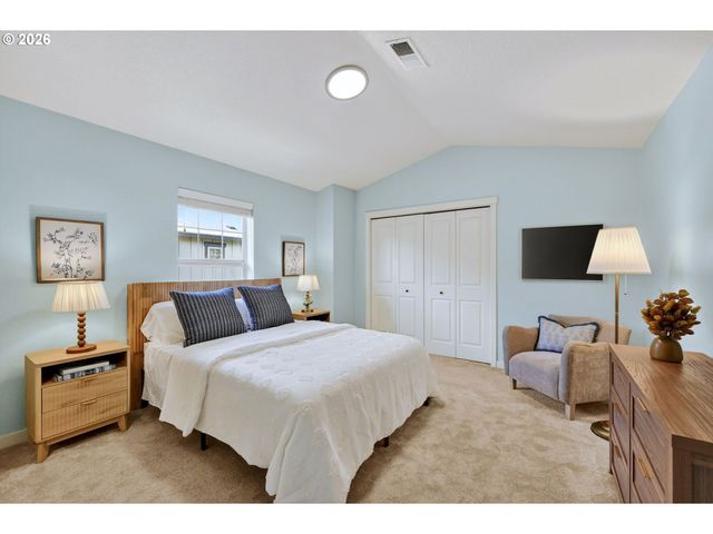 778 Ne ADWICK Dr, Hillsboro, OR 97006