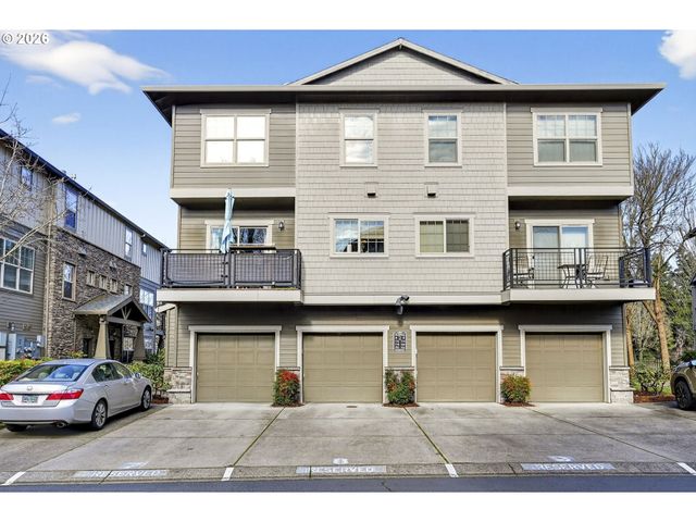 778 Ne ADWICK Dr, Hillsboro, OR 97006