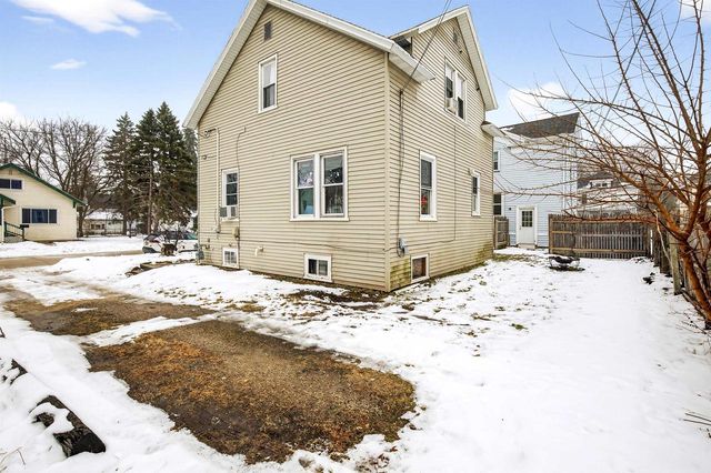 620 PROSPECT AVENUE, Oshkosh, WI 54901