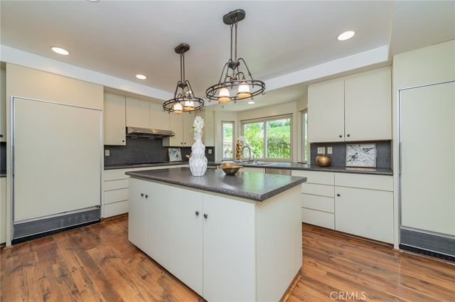 4 Rustling Wind, Irvine, CA 92612