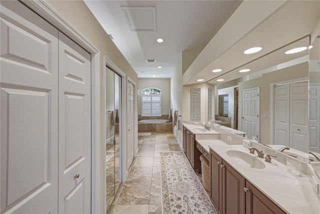19616 AMAZON BASIN BEND, Lutz, FL 33559