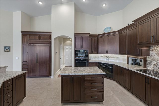 19616 AMAZON BASIN BEND, Lutz, FL 33559