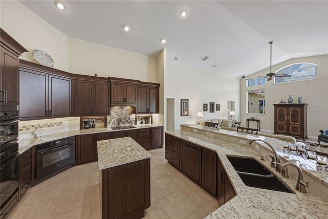 19616 AMAZON BASIN BEND, Lutz, FL 33559