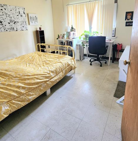 333 N L Street, Dinuba, CA 93618