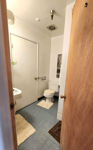 333 N L Street, Dinuba, CA 93618