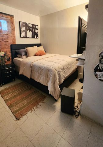 333 N L Street, Dinuba, CA 93618