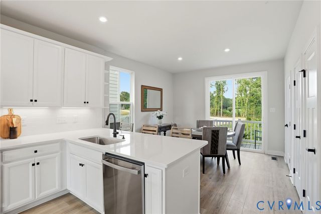 1231 Ewing Park Loop, Midlothian, VA 23113