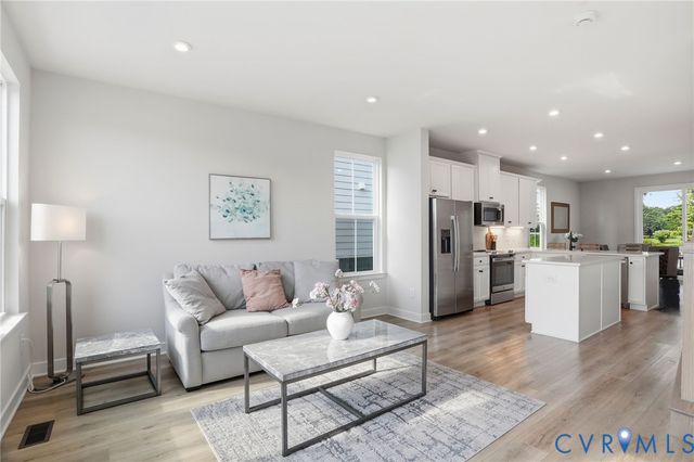 1231 Ewing Park Loop, Midlothian, VA 23113