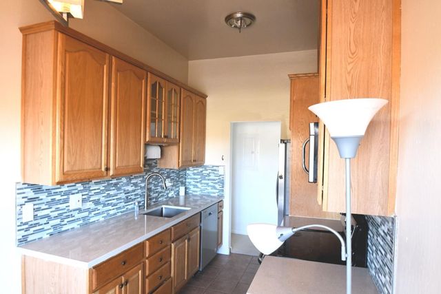 1111 Compass Lane 205, Foster City, CA 94404